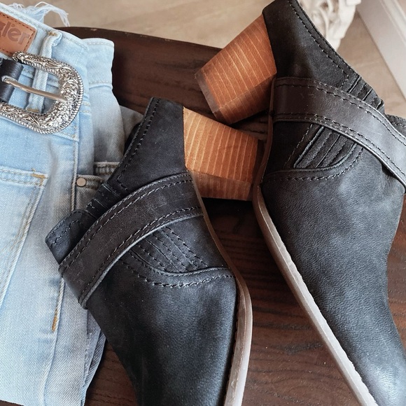 Vionic Cheyenne clogs - Picture 8 of 15